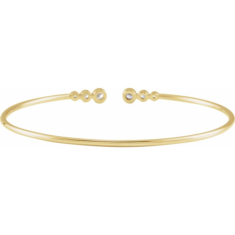 1/4 CTW Graduated Natural Diamond Cuff Bracelet