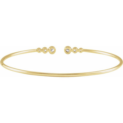 1/4 CTW Graduated Natural Diamond Cuff Bracelet